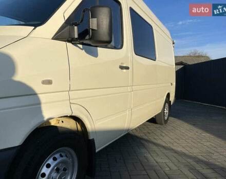 Белый Мерседес Sprinter, объемом двигателя 2.7 л и пробегом 545 тыс. км за 11400 $, фото 10 на Automoto.ua