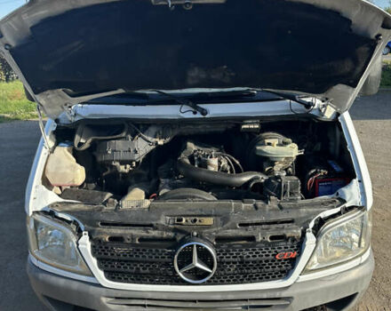 Белый Мерседес Sprinter, объемом двигателя 2.1 л и пробегом 500 тыс. км за 8200 $, фото 6 на Automoto.ua