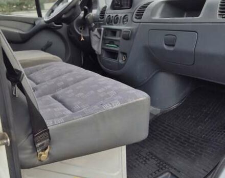 Белый Мерседес Sprinter, объемом двигателя 2.2 л и пробегом 264 тыс. км за 9900 $, фото 28 на Automoto.ua