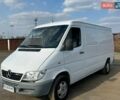 Белый Мерседес Sprinter, объемом двигателя 2.2 л и пробегом 390 тыс. км за 8000 $, фото 1 на Automoto.ua