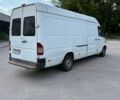 Белый Мерседес Sprinter, объемом двигателя 2.2 л и пробегом 400 тыс. км за 6900 $, фото 2 на Automoto.ua
