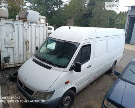 Белый Мерседес Sprinter, объемом двигателя 2.15 л и пробегом 577 тыс. км за 9000 $, фото 28 на Automoto.ua