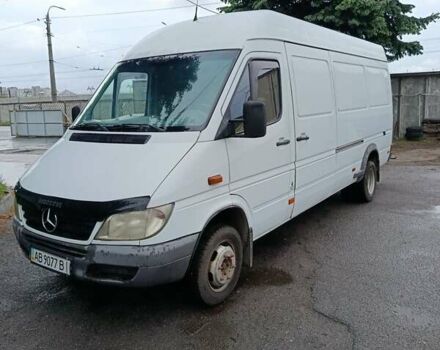 Белый Мерседес Sprinter, объемом двигателя 2.2 л и пробегом 770 тыс. км за 10500 $, фото 10 на Automoto.ua