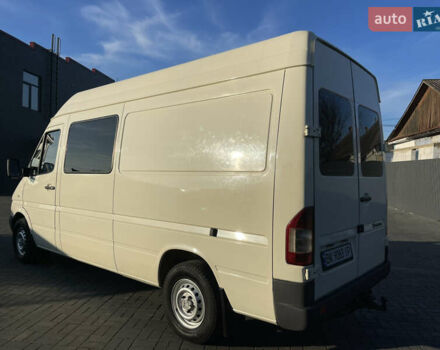 Белый Мерседес Sprinter, объемом двигателя 2.7 л и пробегом 545 тыс. км за 11400 $, фото 3 на Automoto.ua
