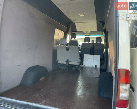 Белый Мерседес Sprinter, объемом двигателя 2.7 л и пробегом 545 тыс. км за 11400 $, фото 20 на Automoto.ua