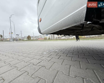 Мерседес Sprinter 2004 у Хмельницькому на Automoto.ua Білий Мерседес Sprinter, об'ємом двигуна 2.15 л та пробігом 200 тис. км за 7400 $, фото 31 на Automoto.ua