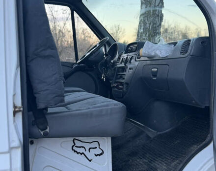 Белый Мерседес Sprinter, объемом двигателя 2.15 л и пробегом 499 тыс. км за 6500 $, фото 6 на Automoto.ua