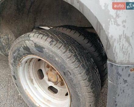 Белый Мерседес Sprinter, объемом двигателя 2.2 л и пробегом 770 тыс. км за 10500 $, фото 2 на Automoto.ua