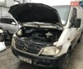 Белый Мерседес Sprinter, объемом двигателя 2.2 л и пробегом 315 тыс. км за 4570 $, фото 1 на Automoto.ua