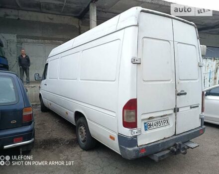 Белый Мерседес Sprinter, объемом двигателя 2.15 л и пробегом 577 тыс. км за 9000 $, фото 7 на Automoto.ua