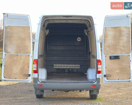 Белый Мерседес Sprinter, объемом двигателя 2.2 л и пробегом 311 тыс. км за 10300 $, фото 14 на Automoto.ua