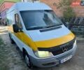 Білий Мерседес Sprinter, об'ємом двигуна 2.15 л та пробігом 500 тис. км за 4800 $, фото 1 на Automoto.ua