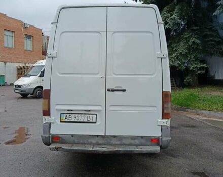 Белый Мерседес Sprinter, объемом двигателя 2.2 л и пробегом 770 тыс. км за 10500 $, фото 9 на Automoto.ua