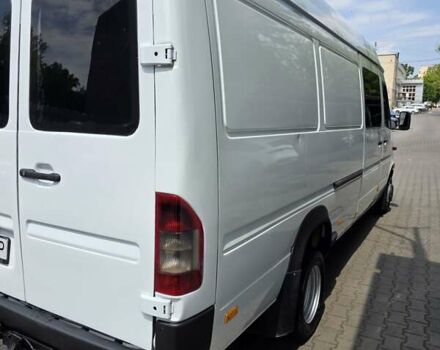 Белый Мерседес Sprinter, объемом двигателя 2.1 л и пробегом 396 тыс. км за 13999 $, фото 1 на Automoto.ua