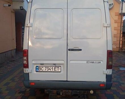 Белый Мерседес Sprinter, объемом двигателя 2.7 л и пробегом 564 тыс. км за 13500 $, фото 9 на Automoto.ua