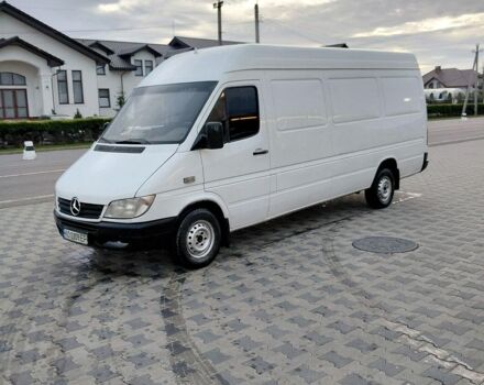 Белый Мерседес Sprinter, объемом двигателя 2.15 л и пробегом 500 тыс. км за 5999 $, фото 1 на Automoto.ua