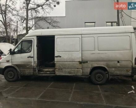 Белый Мерседес Sprinter, объемом двигателя 2.2 л и пробегом 315 тыс. км за 4570 $, фото 8 на Automoto.ua