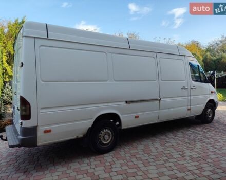Белый Мерседес Sprinter, объемом двигателя 2.7 л и пробегом 700 тыс. км за 9300 $, фото 5 на Automoto.ua