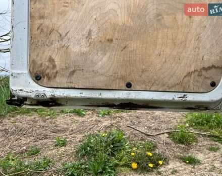 Белый Мерседес Sprinter, объемом двигателя 2.15 л и пробегом 317 тыс. км за 6500 $, фото 15 на Automoto.ua