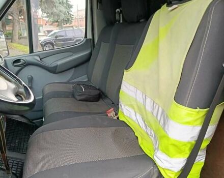 Белый Мерседес Sprinter, объемом двигателя 2.2 л и пробегом 770 тыс. км за 10500 $, фото 12 на Automoto.ua