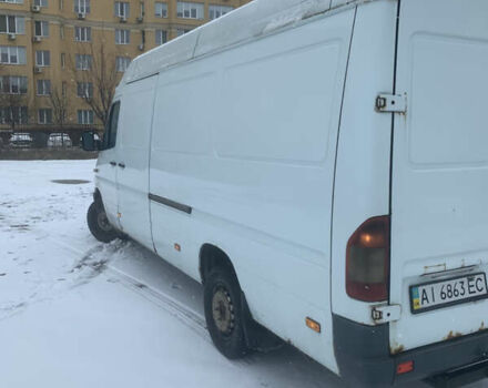 Белый Мерседес Sprinter, объемом двигателя 2.15 л и пробегом 623 тыс. км за 7200 $, фото 5 на Automoto.ua