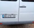 Белый Мерседес Sprinter, объемом двигателя 2.2 л и пробегом 400 тыс. км за 12500 $, фото 7 на Automoto.ua