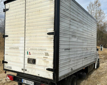 Белый Мерседес Sprinter, объемом двигателя 2.69 л и пробегом 390 тыс. км за 16600 $, фото 3 на Automoto.ua