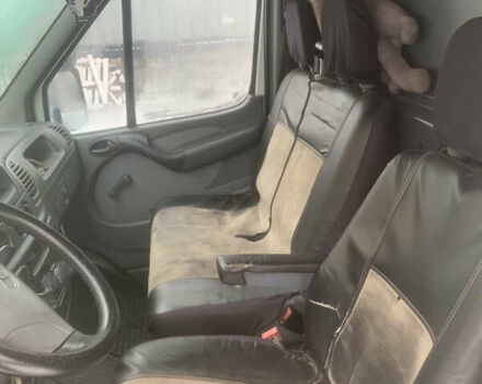 Белый Мерседес Sprinter, объемом двигателя 2.15 л и пробегом 623 тыс. км за 7200 $, фото 8 на Automoto.ua