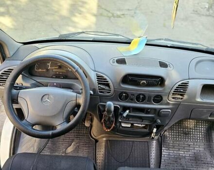 Білий Мерседес Sprinter, об'ємом двигуна 2.1 л та пробігом 350 тис. км за 6000 $, фото 22 на Automoto.ua