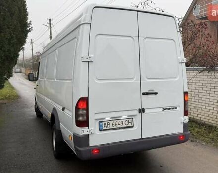Белый Мерседес Sprinter, объемом двигателя 2.1 л и пробегом 833 тыс. км за 13900 $, фото 5 на Automoto.ua