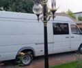 Белый Мерседес Sprinter, объемом двигателя 2.2 л и пробегом 400 тыс. км за 12500 $, фото 2 на Automoto.ua