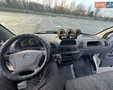 Белый Мерседес Sprinter, объемом двигателя 2.15 л и пробегом 400 тыс. км за 8000 $, фото 30 на Automoto.ua