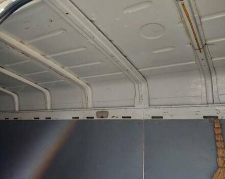 Белый Мерседес Sprinter, объемом двигателя 2.7 л и пробегом 495 тыс. км за 9000 $, фото 7 на Automoto.ua