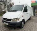 Белый Мерседес Sprinter, объемом двигателя 2.2 л и пробегом 321 тыс. км за 9999 $, фото 1 на Automoto.ua