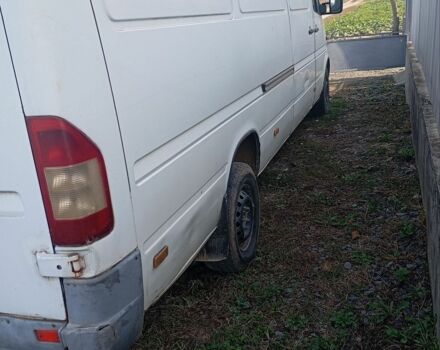 Белый Мерседес Sprinter, объемом двигателя 2.15 л и пробегом 630 тыс. км за 6999 $, фото 3 на Automoto.ua