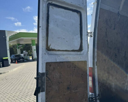 Білий Мерседес Sprinter, об'ємом двигуна 2.7 л та пробігом 450 тис. км за 17000 $, фото 33 на Automoto.ua