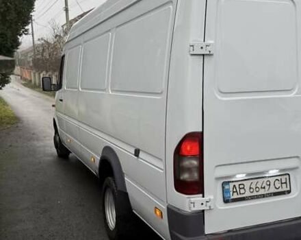 Белый Мерседес Sprinter, объемом двигателя 2.1 л и пробегом 833 тыс. км за 13900 $, фото 4 на Automoto.ua