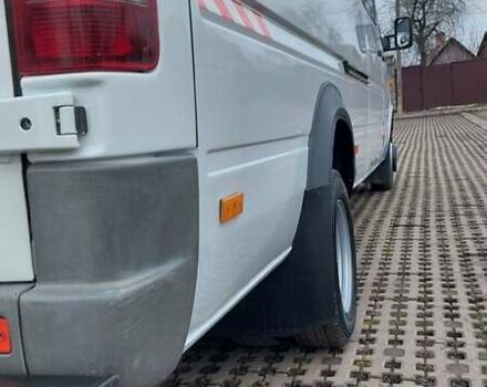 Белый Мерседес Sprinter, объемом двигателя 2.7 л и пробегом 538 тыс. км за 16999 $, фото 16 на Automoto.ua