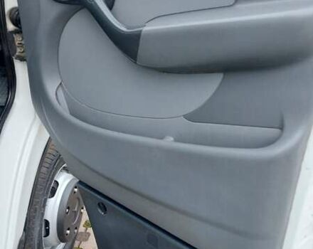 Белый Мерседес Sprinter, объемом двигателя 2.7 л и пробегом 538 тыс. км за 16999 $, фото 58 на Automoto.ua