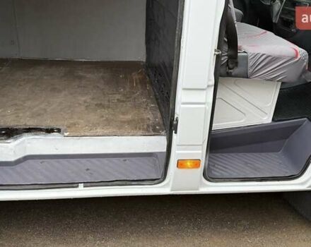 Белый Мерседес Sprinter, объемом двигателя 2.1 л и пробегом 833 тыс. км за 13900 $, фото 12 на Automoto.ua