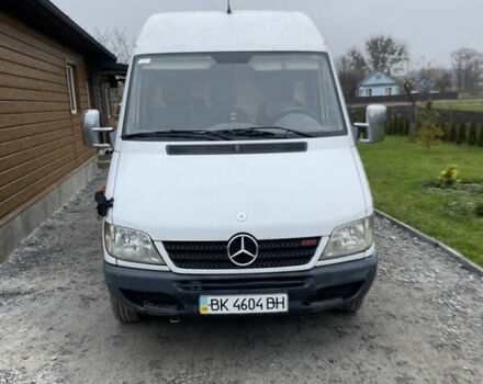 Білий Мерседес Sprinter, об'ємом двигуна 2.15 л та пробігом 350 тис. км за 8000 $, фото 10 на Automoto.ua