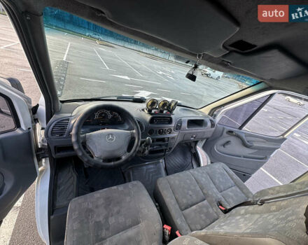 Белый Мерседес Sprinter, объемом двигателя 2.15 л и пробегом 400 тыс. км за 8000 $, фото 27 на Automoto.ua