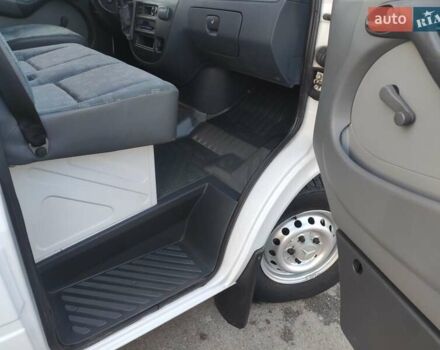 Белый Мерседес Sprinter, объемом двигателя 0 л и пробегом 298 тыс. км за 16500 $, фото 16 на Automoto.ua