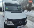 Белый Мерседес Sprinter, объемом двигателя 2.2 л и пробегом 100 тыс. км за 10500 $, фото 4 на Automoto.ua