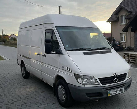 Мерседес Sprinter 2005 в Луцке на Automoto.ua Белый Мерседес Sprinter, объемом двигателя 2.15 л и пробегом 387 тыс. км за 6500 $, фото 2 на Automoto.ua