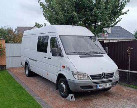 Белый Мерседес Sprinter, объемом двигателя 2.2 л и пробегом 400 тыс. км за 12500 $, фото 5 на Automoto.ua