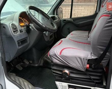 Белый Мерседес Sprinter, объемом двигателя 2.1 л и пробегом 833 тыс. км за 13900 $, фото 16 на Automoto.ua
