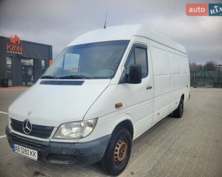 Білий Мерседес Sprinter, об'ємом двигуна 2.1 л та пробігом 669 тис. км за 8700 $, фото 1 на Automoto.ua