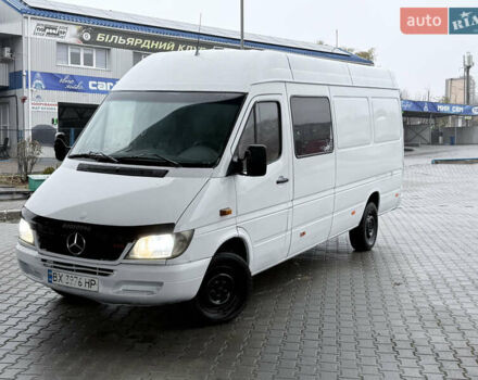 Белый Мерседес Sprinter, объемом двигателя 2.15 л и пробегом 480 тыс. км за 7200 $, фото 1 на Automoto.ua