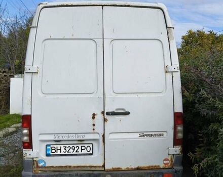 Белый Мерседес Sprinter, объемом двигателя 2.7 л и пробегом 185 тыс. км за 17000 $, фото 5 на Automoto.ua